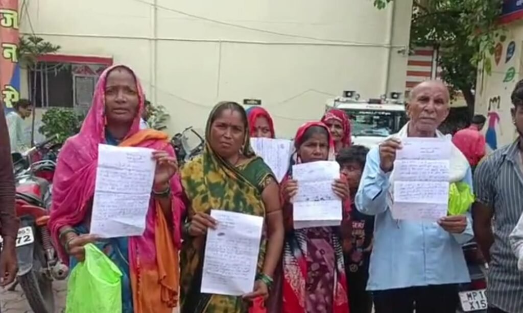 SBI कियोस्क संचालक पर धोखाधड़ी का आरोप, कई ग्राहकों के पैसे हड़पने का मामला दर्ज