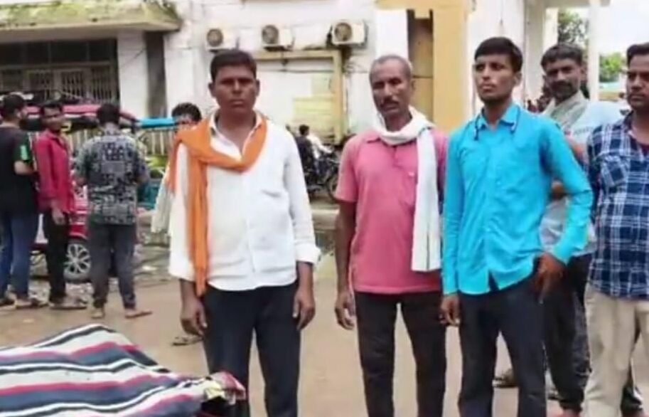 जमीनी विवाद में 70 वर्षीय बुजुर्ग की पीट-पीटकर हत्या