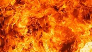 प्रेमिका ने प्रेमी के घर में की तोडफ़ोड़, लगाई आग