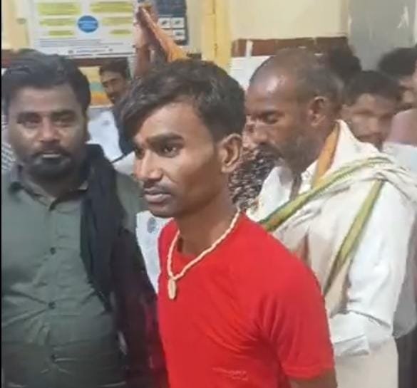 तेंदुए ने तीन किसानों पर किया हमला, दो को चोटें, एक की हालत गंभीर