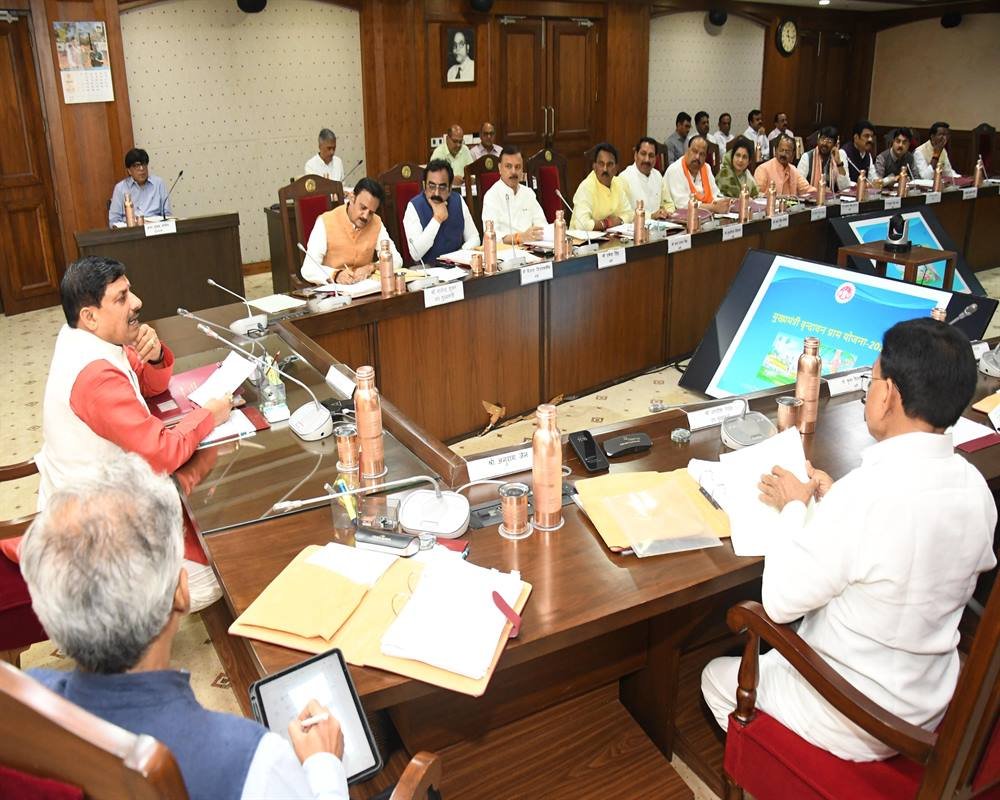 मप्र कैबिनेट: एक बगिया मां के नाम योजना को मंजूरी, 30 हजार महिलाओं को मिलेगी आजीविका