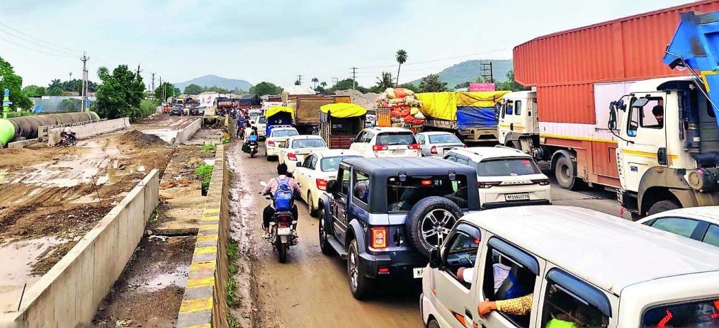 जानलेवा महाजाम: पखवाड़े भर में पांच मरीजों की गई जान