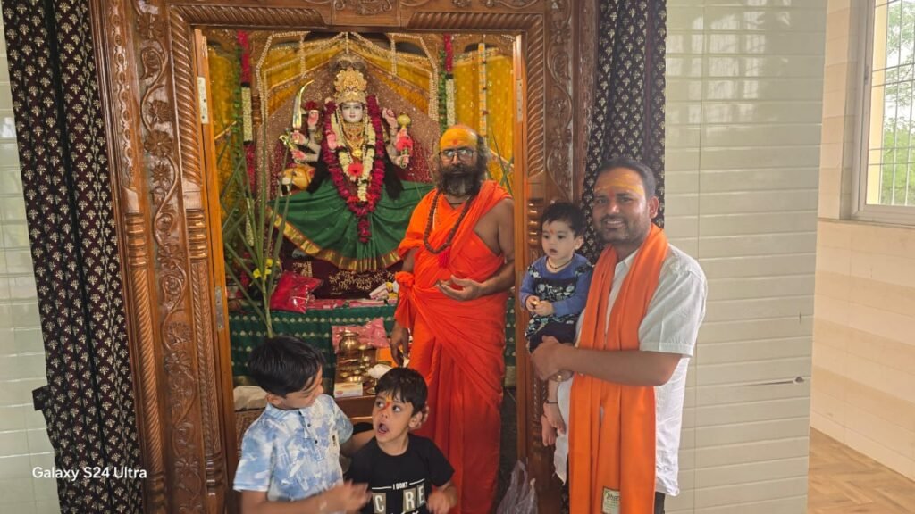 श्री राजयोग आश्रम बरहटा में गुरु पूर्णिमा पर्व बड़े हर्षोल्लास के साथ मना