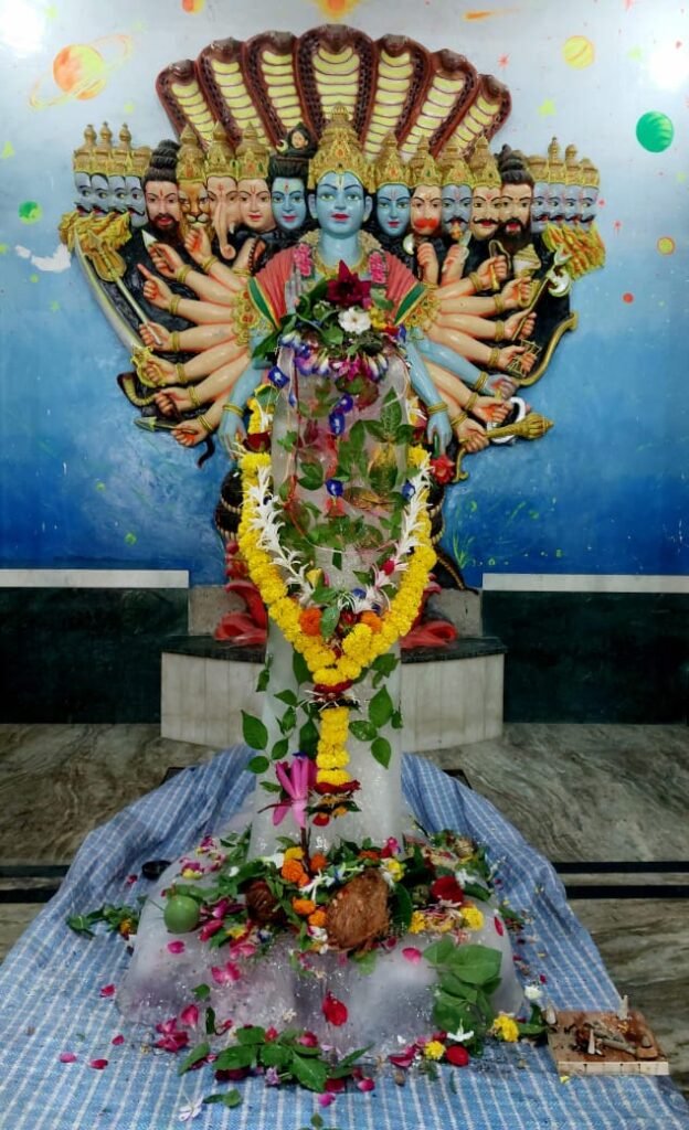 सावन के प्रथम सोमवार को हुआ बाबा बर्फानी का अभिषेक