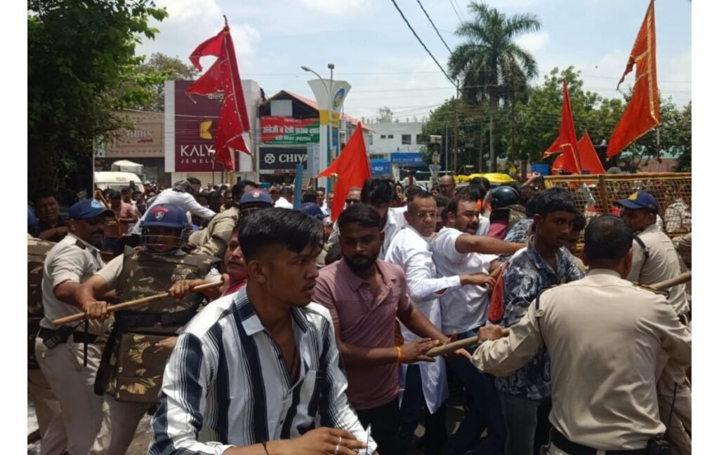 किराए को लेकर संगठनों ने किया विरोध