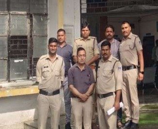 19 साल से फरार डकैत आष्टा से गिरफ्तार