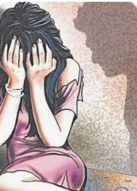 दोस्त की पत्नी की लूटी अस्मत, 7.5 लाख हड़पे