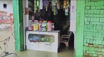 खतरे के निशान से ऊपर क्वारी नदी, 17 गांवों को खतरा