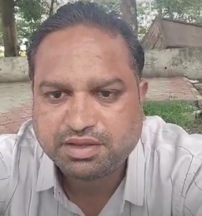 कर्ज में फंसे रेडीमेड व्यापारी ने जहर खाकर दी जान