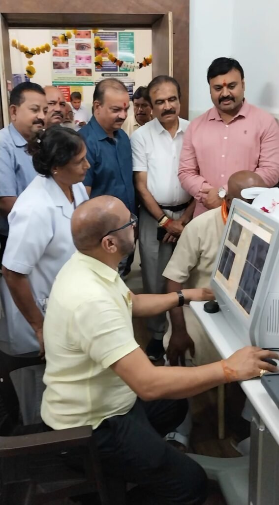 जबलपुर जिला अस्पताल में प्रदेश की पहली अत्याधुनिक OCT मशीन का लोकार्पण