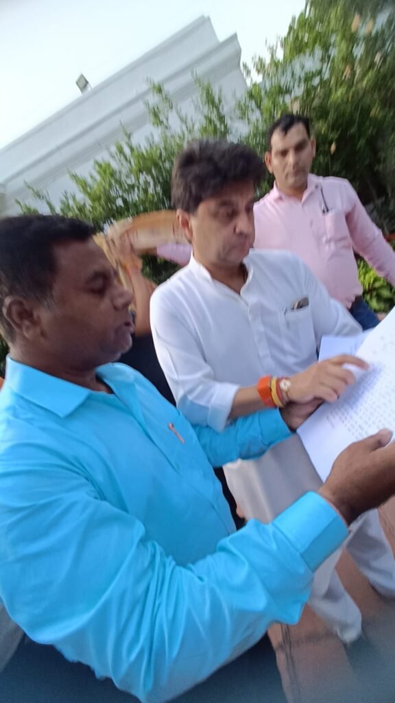 ग्वालियर की धरोहर चंपाबाग अखाड़ा को सरकार आधिपत्य में ले : एड. जोशी