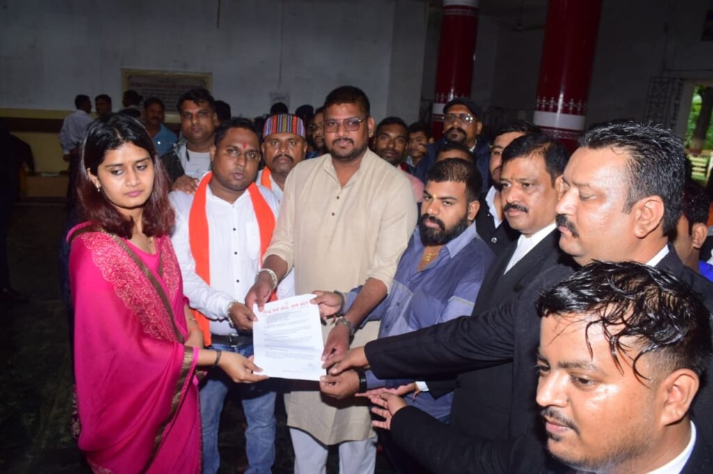 माँ बूढ़ी खेरमाई मंदिर जीर्णोद्धार के लिए सौंपा ज्ञापन