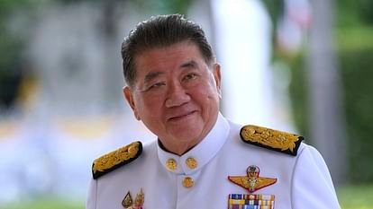 थाईलैंड के कार्यवाहक प्रधानमंत्री संघर्षविराम के लिये मलेशिया रवाना