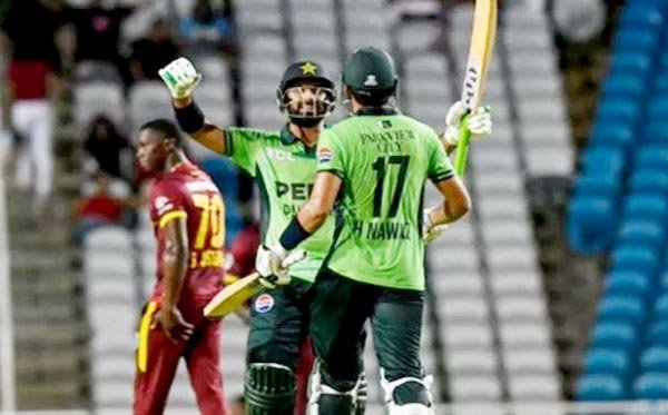 पाकिस्तान ने वेस्टइंडीज को पांच विकेट से हराया