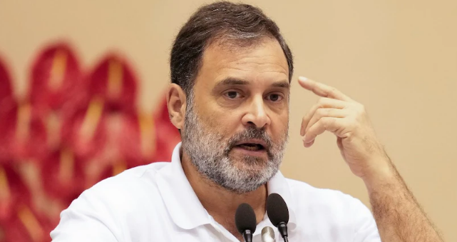 अडानी के खिलाफ अमेरिका में जांच से ट्रंप की धमकियों से बच रहे हैं मोदी : राहुल