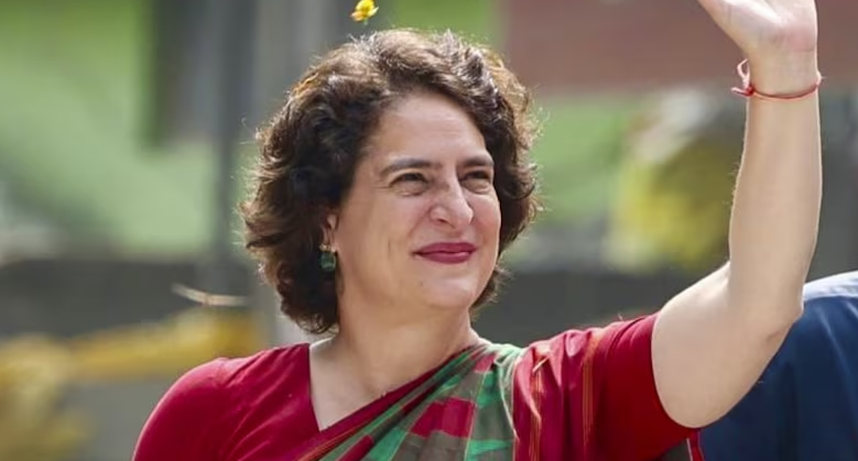 सरकार जवाब नहीं देती तो अपनाने पड़ते हैं हथकंडे : प्रियंका