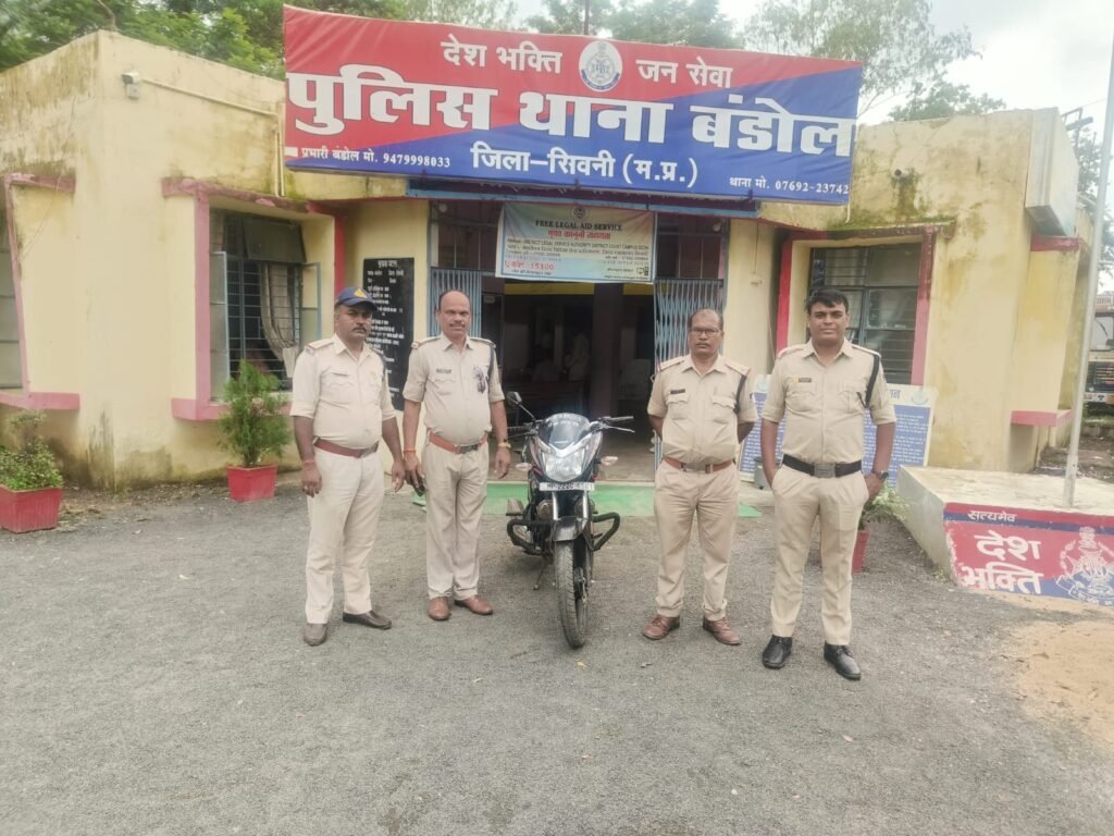 गौवंश तस्करी की कोशिश नाकाम, एक आरोपी गिरफ्तार, मवेशी व बाइक जब्त