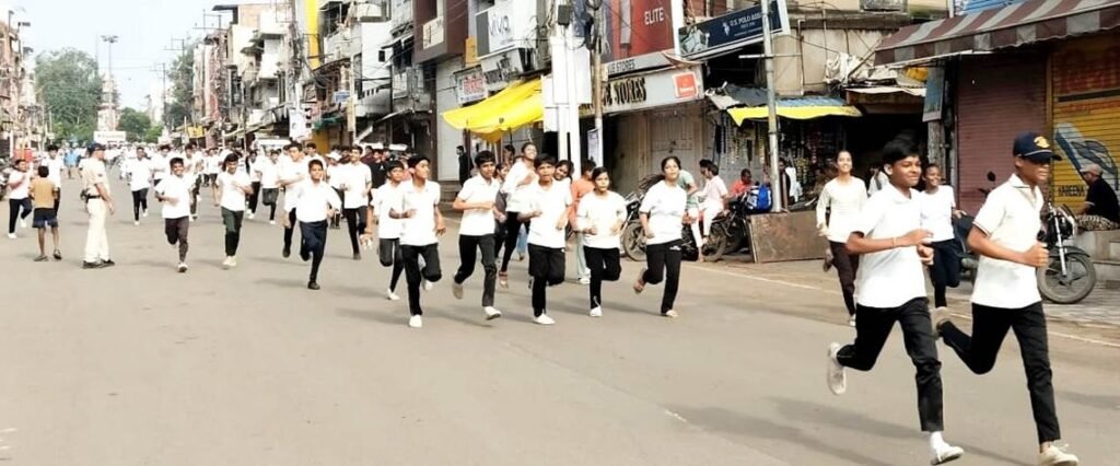 खंडवा गौरव दिवस का रंगारंग आगाज, मैराथन से शुरू हुआ तीन दिवसीय उत्सव