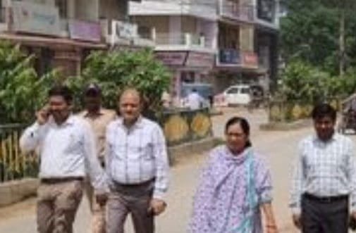 कलेक्टर रानी बाटड़ की अगुवाई में मैहर बढ़ा पर्यावरण जागरूकता की ओर,पैदल पहुंची ऑफिस