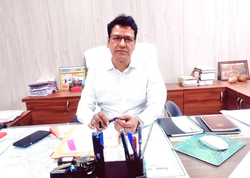 अपर कलेक्टर मनोज उपाध्याय ने संभाला चार्ज