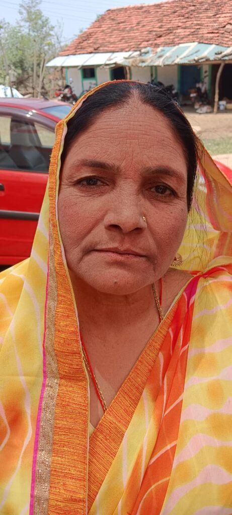 महिला की नृशंस हत्या:अंगुली-कान काटकर जेवर ले गए हत्यारे