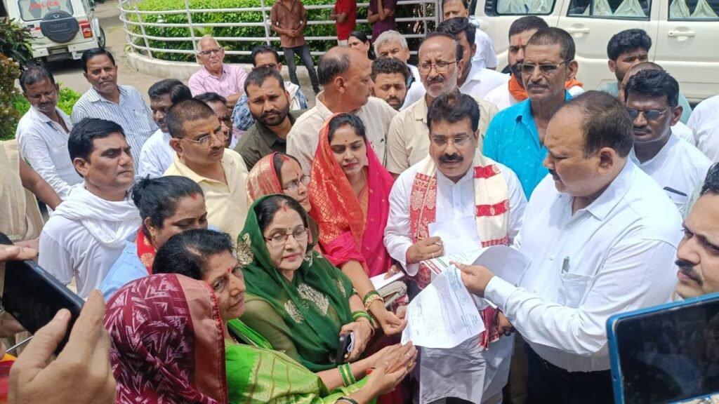 भाजपा राज में सुरक्षित नहीं हैं बेटियां