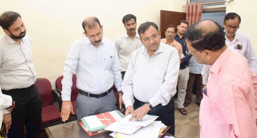 कलेक्ट्रेट निरीक्षण: स्व-सहायता समूहों को मिलेगा प्रोत्साहन
