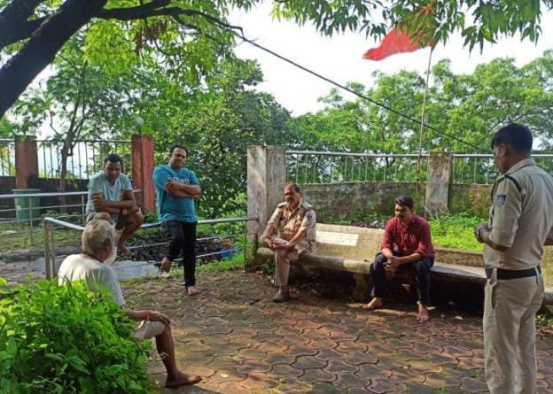 मंदिर में चोरी, भड़का आक्रोश