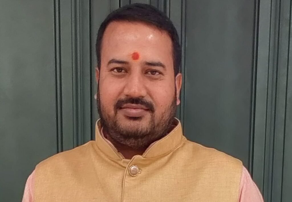 भाजपा की कठपुतली बना चुनाव आयोग: धर्मेंद्र शर्मा