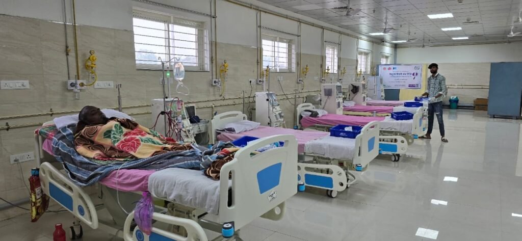 किडनी रोगी: डायलिसिस की 5 में से 2 मशीन खराब, इसलिए सिर्फ 30 मरीजों का ही ईलाज संभव
