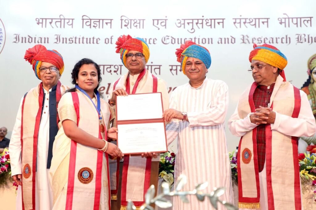 IISER का दीक्षांत समारोह: भारतीय प्रतिभाएं विदेश न जाएं