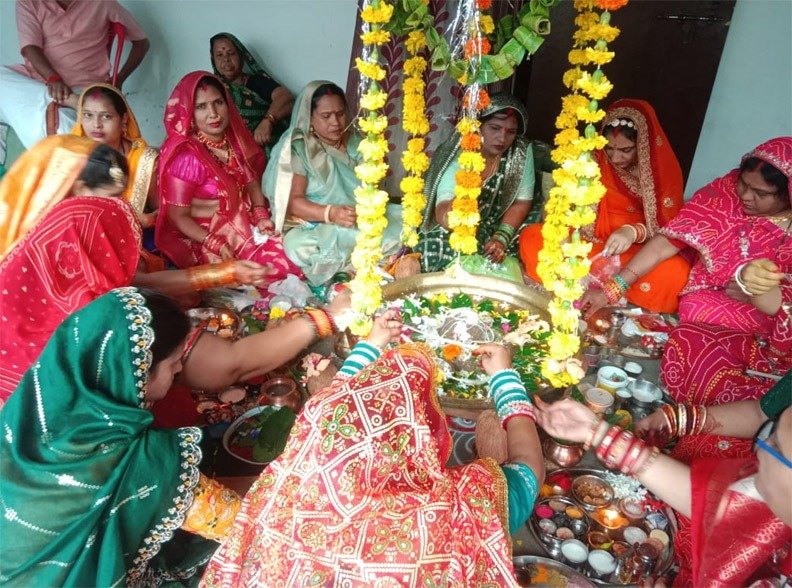 हरतालिका तीज: सुहागिन महिलाओं ने रखा निर्जला व्रत