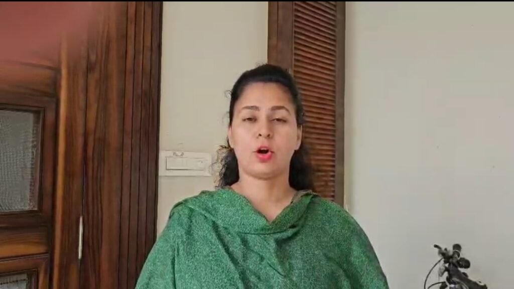 कांग्रेस में नारी शक्ति सिर्फ़ नारा, नेतृत्व में उपेक्षित महिलाएं