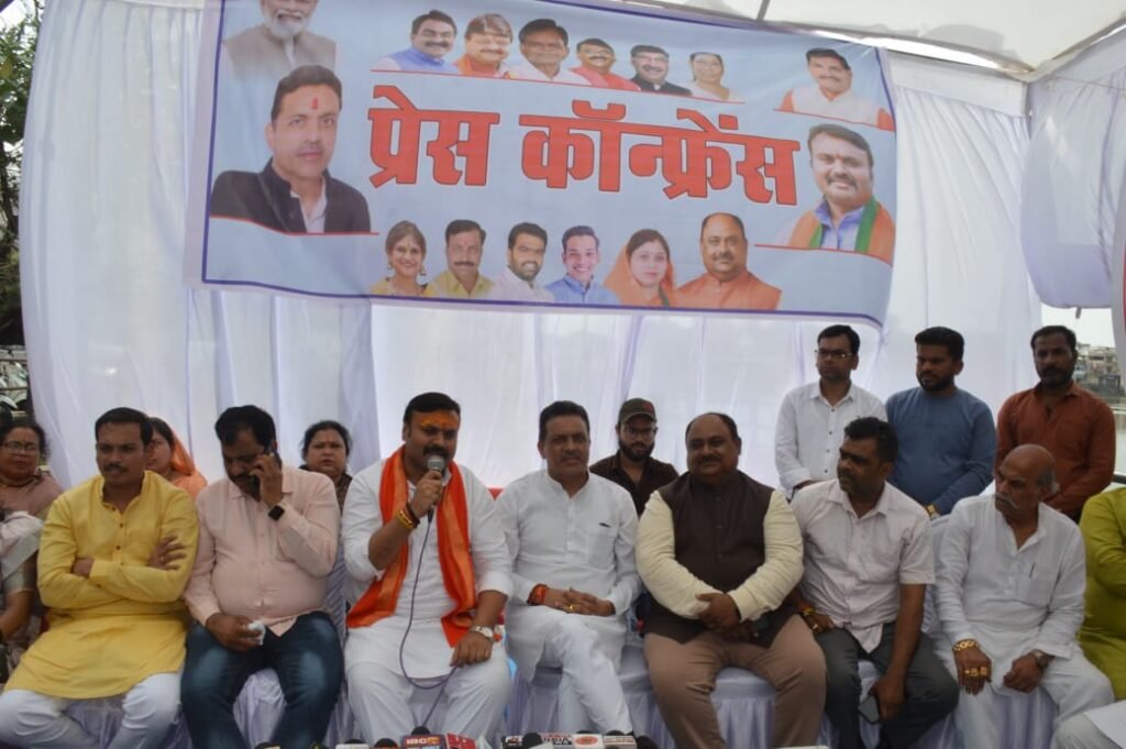 हनुमानताल जीर्णोद्धार: महापौर और विधायक ने कांग्रेस पर लगाया भ्रम फैलाने का आरोप