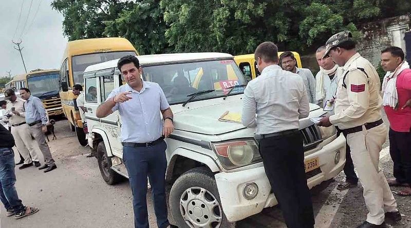 7 बसों पर लगाया 28 हजार रुपए का जुर्माना