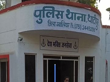 अनुसूचित जाति के व्यक्ति पर ही एससी एक्ट की एफआईआर दर्ज, हंगामा हुआ तो आरोपी से मांगा कास्ट सर्टिफिकेट