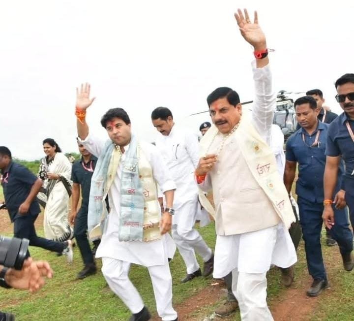 पड़ौसी जिलों से उठी आवाज,  हमारा भी नुकसान देखें