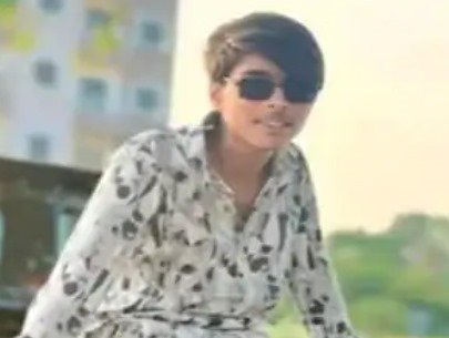 घर में अकेले युवक ने फांसी लगाकर दी जान