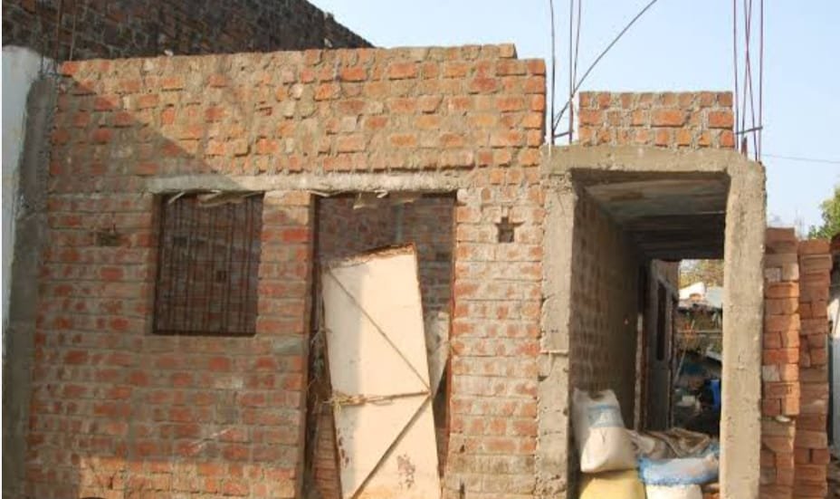 पीएम आवास की किश्त लेकर नहीं बनाया आवास, अब होगी कार्रवाई