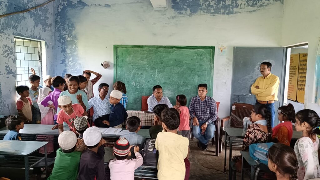 फ्लोरोसिस जांच शिविर में कई बच्चे पाए गए प्रभावित