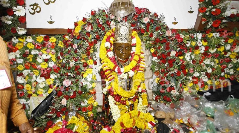 शनि अमावस्या पर ऐंती पर्वत में विशाल मेला शुरू, लाखों श्रद्धालुओं के आने का अनुमान, सुरक्षा में लगे 600 पुलिस जवान