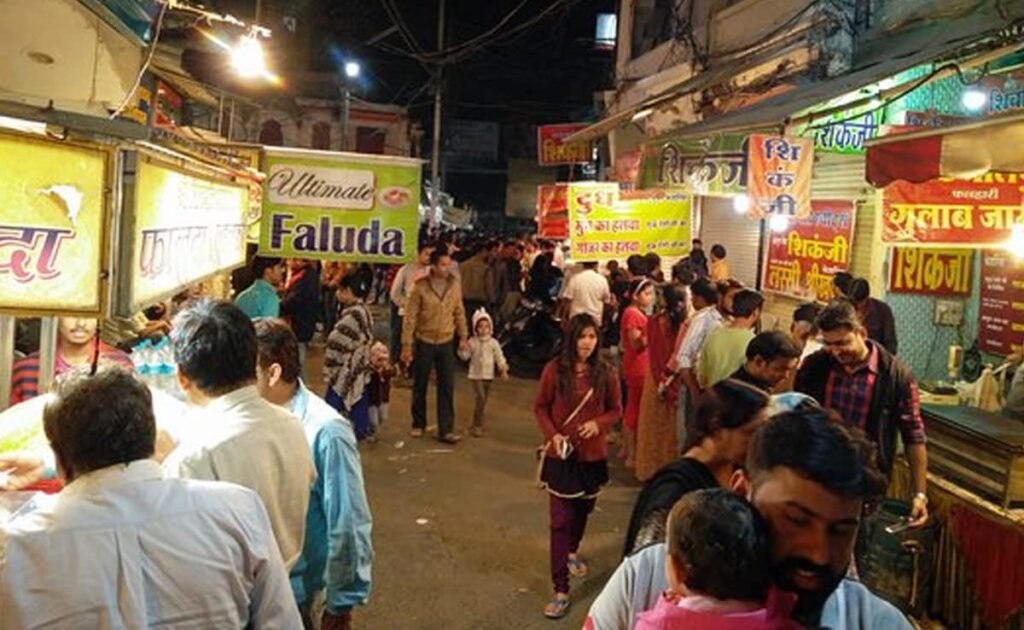 सराफा चौपाटी पर संकट: व्यापारियों ने 1 सितंबर से बंद कराने का लिया निर्णय