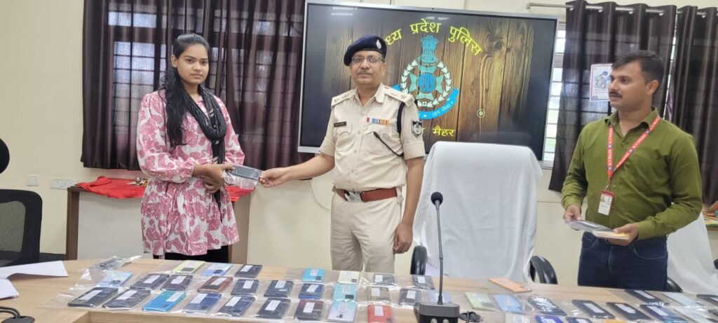 ऑपरेशन रिंगटोन के अंतर्गत खोजे गए 60 मोबाइल