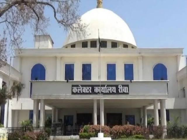 हर घर तिरंगा, हर घर स्वच्छता अभियान में हर व्यक्ति को सहभागी बनाएं: कलेक्टर