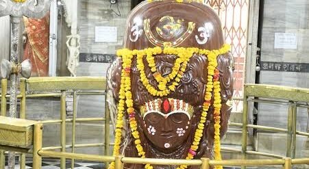 पशुपतिनाथ मंदिर के भंडार से निकला 32 लाख से अधिक का दान