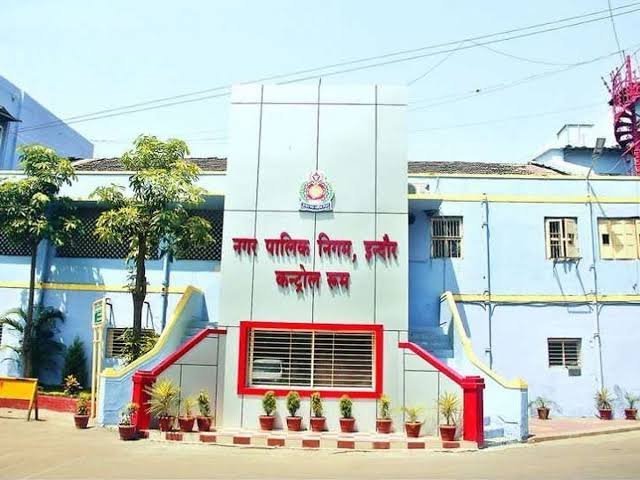 इंदौर में डिजिटल सेवा का नया कदम: व्हाट्सऐप चैटबॉट मुख्यमंत्री करेंगे लॉन्च