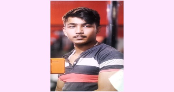युवक का शव नदी की खो में मिला