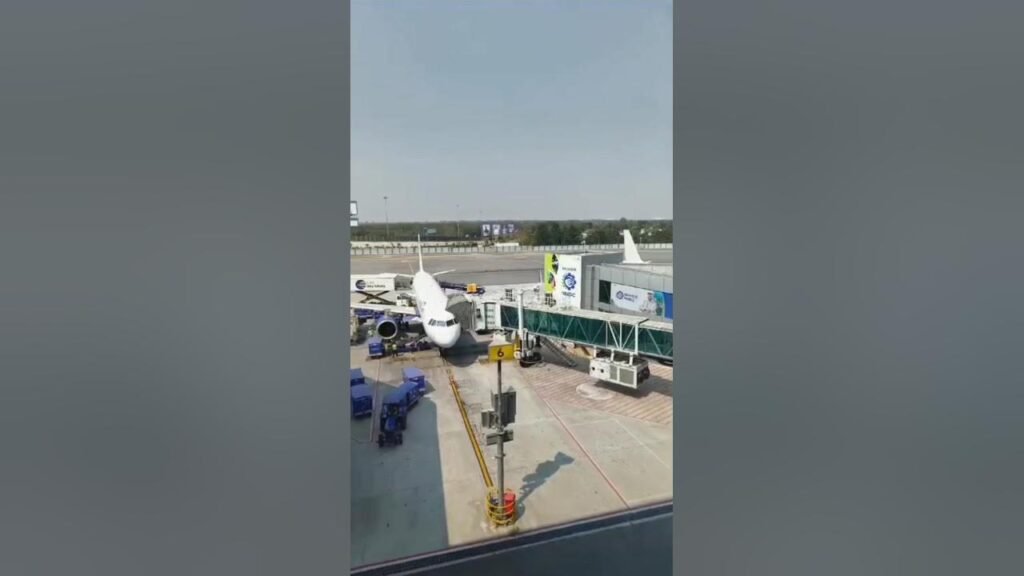 श्रीनगर एयरपोर्ट पर सैन्य अधिकारी ने स्पाइसजेट स्टाफ पर किया जानलेवा हमला, FIR दर्ज