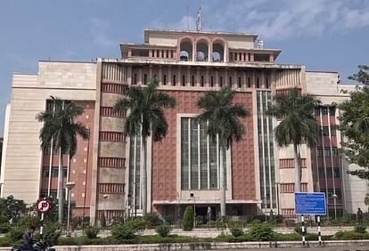 दो IAS अफसर दीपाली और शिवशेखर को मिला अपर मुख्य सचिव पर पदोन्नति