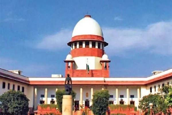 कार्यस्थल पर महिलाओं के यौन उत्पीड़न (रोकथाम, निषेध और निवारण) अधिनियम, 2013′ के दायरे में राजनीतिक दलों को लाने की याचिका खारिज